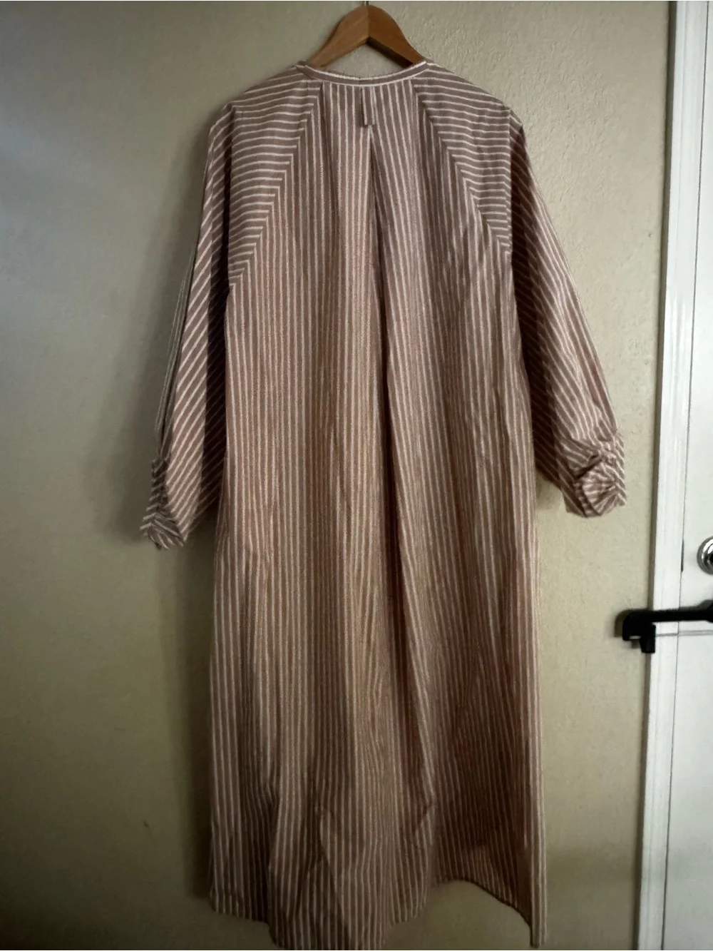 COS Beige and White Striped Midi Dress - Picture 4 of 5